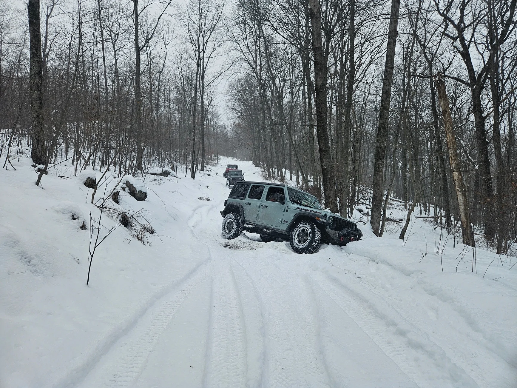 Ford Bronco PA Xmas Snow Wheelin’ w/ 1 Bronco + 6 Jeeps 5078432890336403275