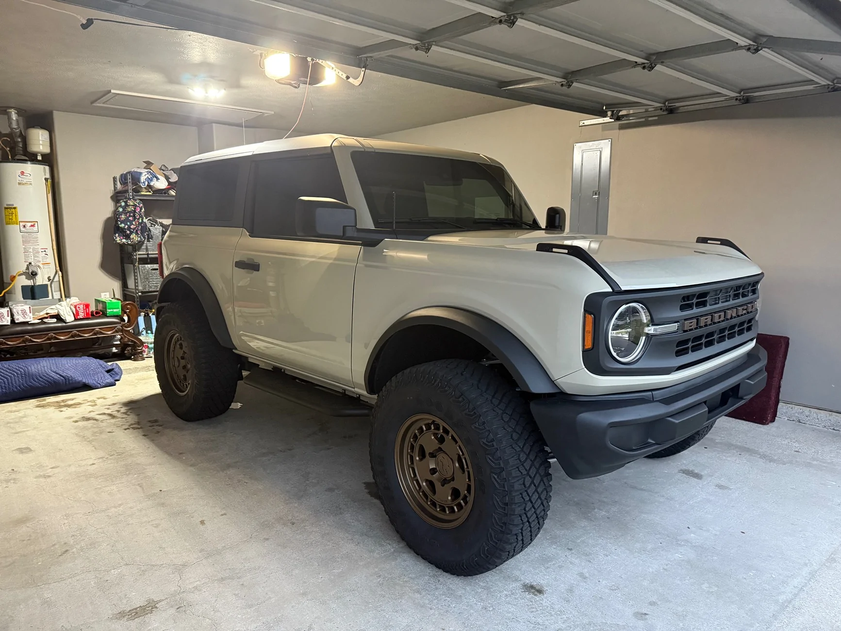 Ford Bronco Desert Sand Bronco Club IMG_9575