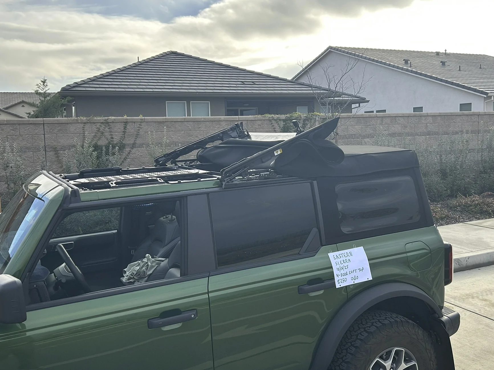 Ford Bronco 2025 OEM Soft Top - $250 OBO IMG_1672