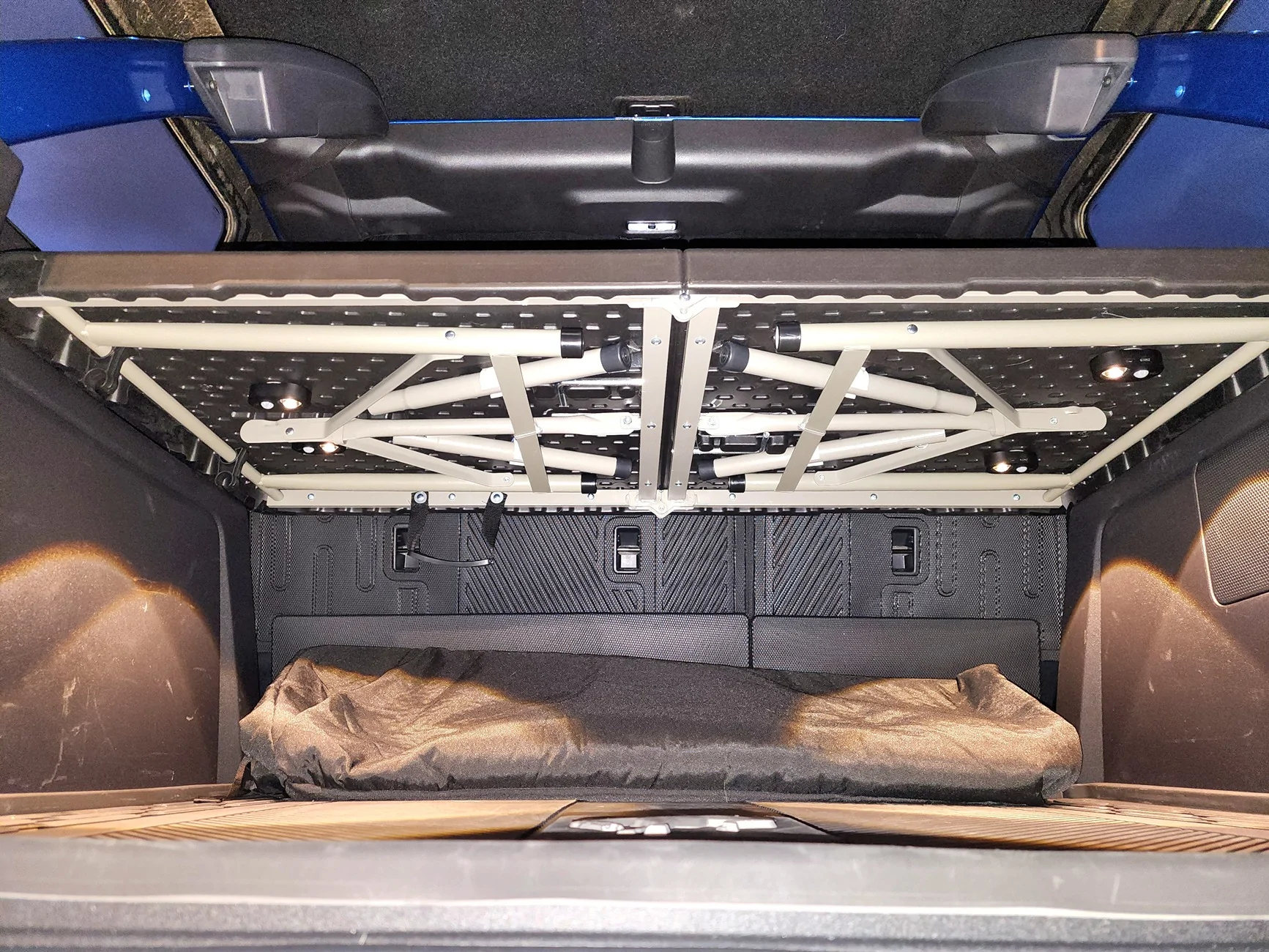 [DIY] $28 trunk storage shelf for 4 door Broncos. No cutting required ...