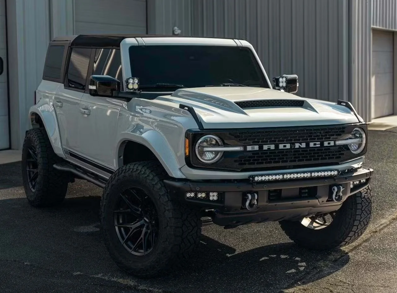 Ford Bronco WTB ADV or Cervini's ram air hood bronco_cervinihood2