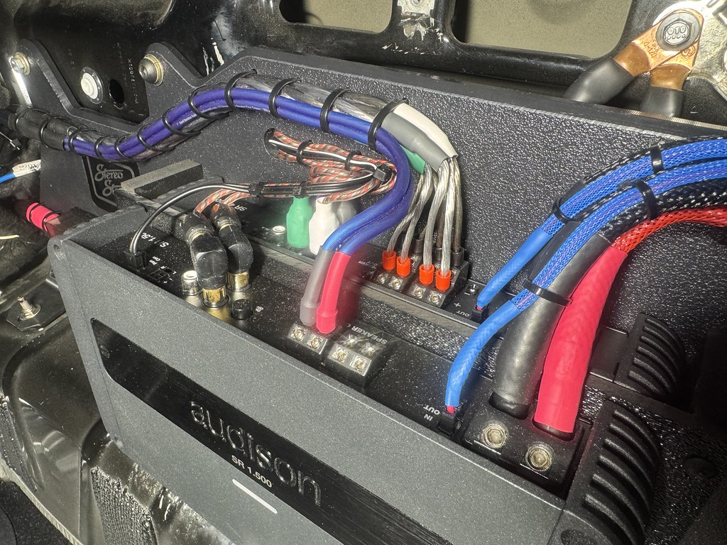 Ford Bronco 911 Stereo system rescue 55003839396_42c699146d_b