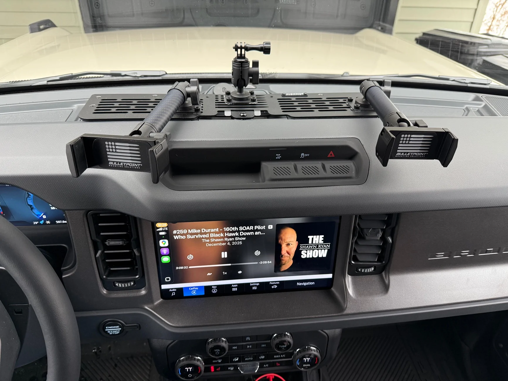 Ford Bronco Phone MOunt IMG_3591