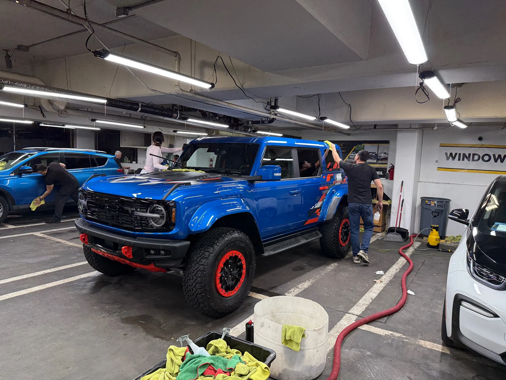 Ford Bronco Best Roof Color for Velocity Blue Body? IMG_1799