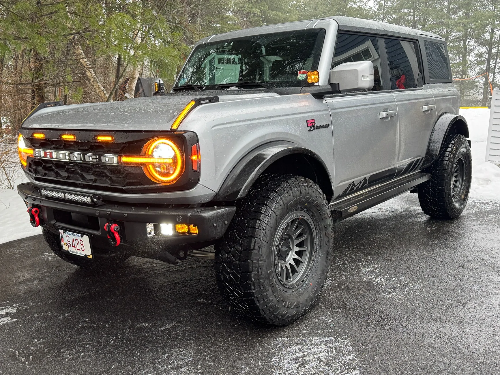Ford Bronco Show us your installed wheel / tire upgrades here! (Pics) IMG_0783