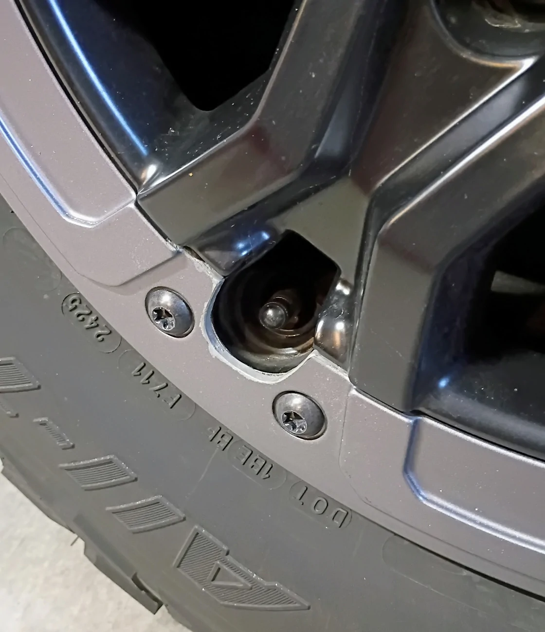 Ford Bronco Valve stem on Sasquatch wheels IMG_20251229_132531339_AE