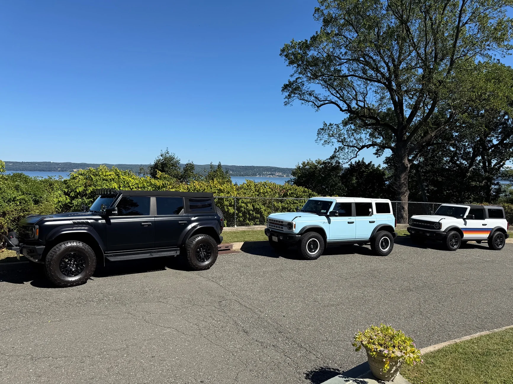 Ford Bronco His & Hers Broncos - Post Yours! IMG_5075