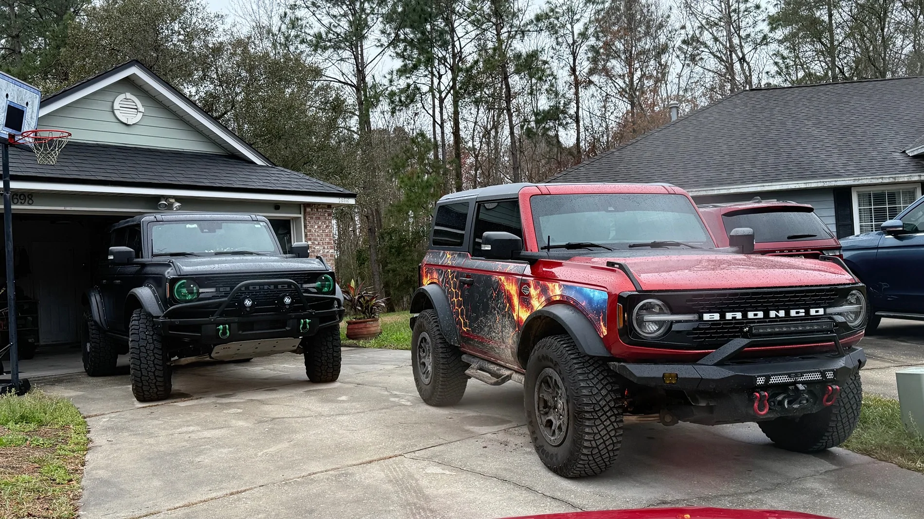 Ford Bronco His & Hers Broncos - Post Yours! IMG_2356