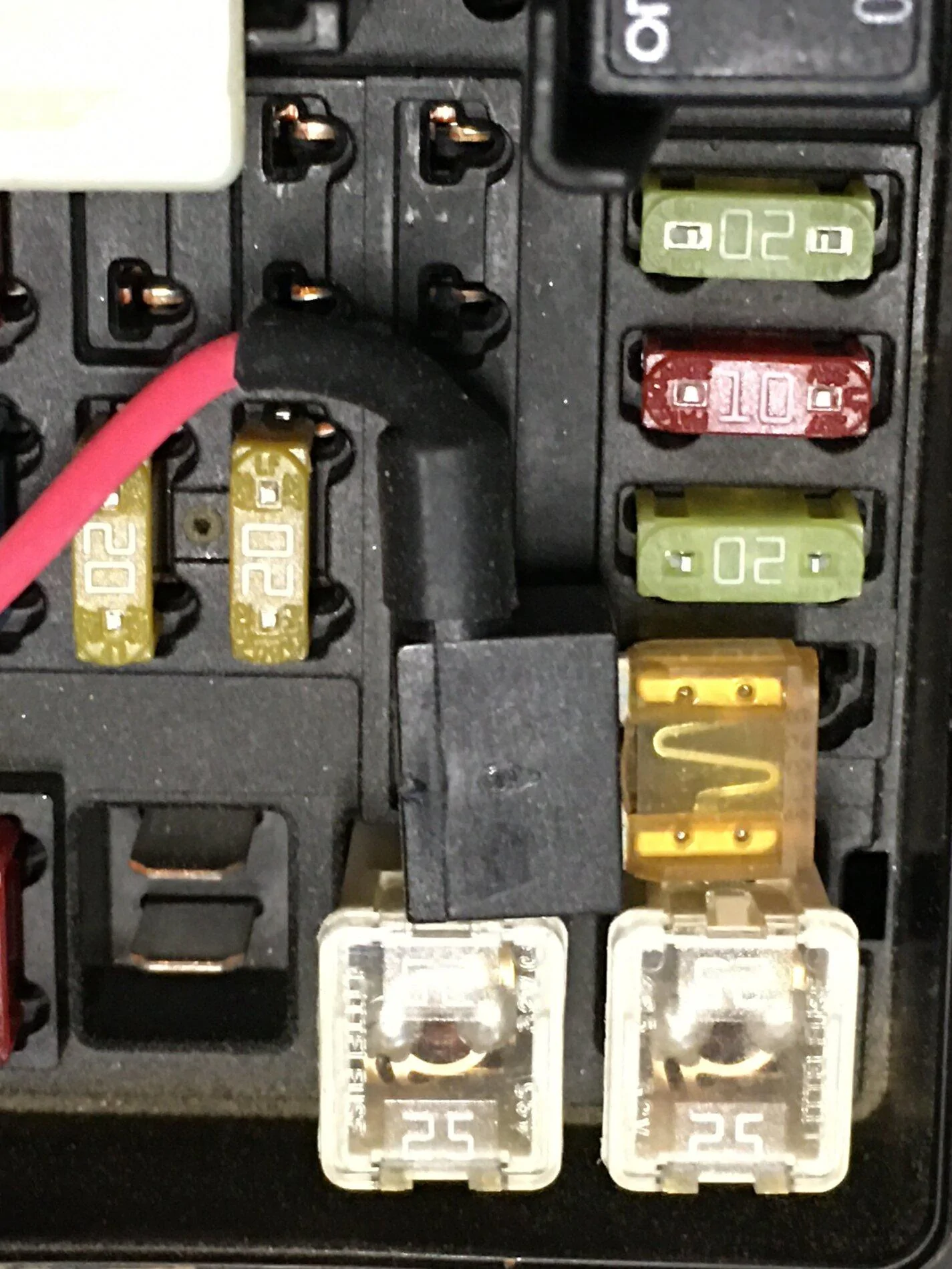 what fuse is a cigarette lighter CIGARETTE LIGHTER FUSE LOCATION AND REPLACEMENT FORD FOCUS MK3 2012-2018