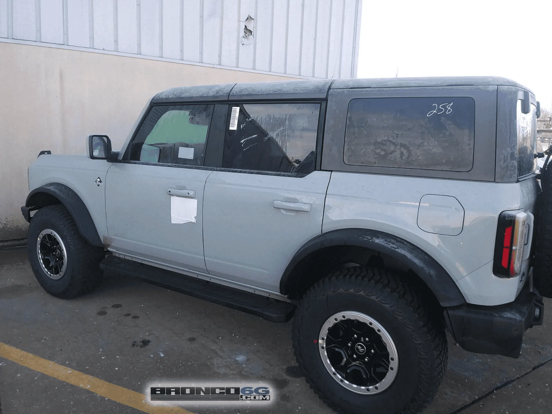 Ford Bronco Change trim after ordering 1610485279111
