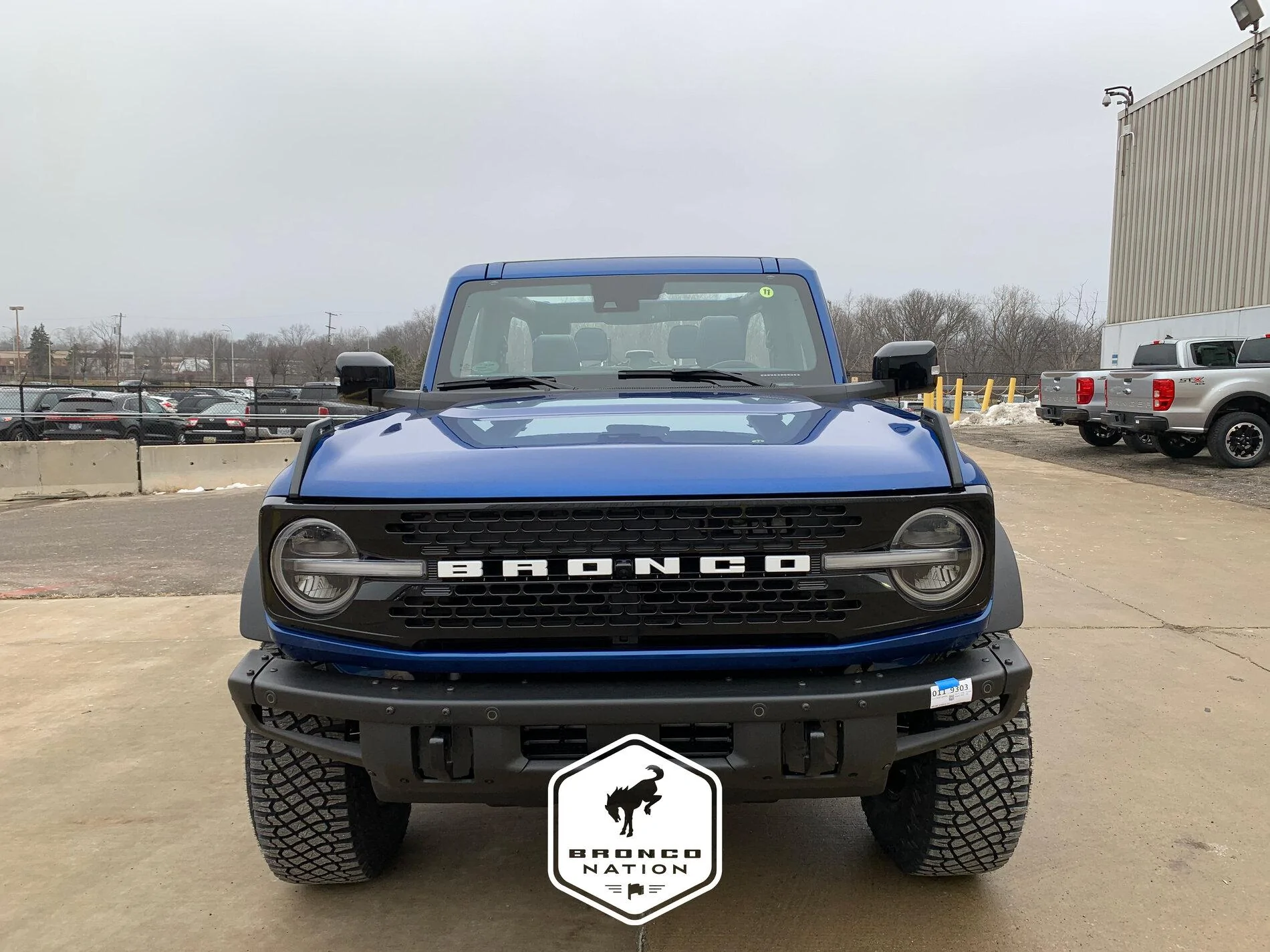 Ford Bronco Official Lightning Blue Paint Thread IMG_3952
