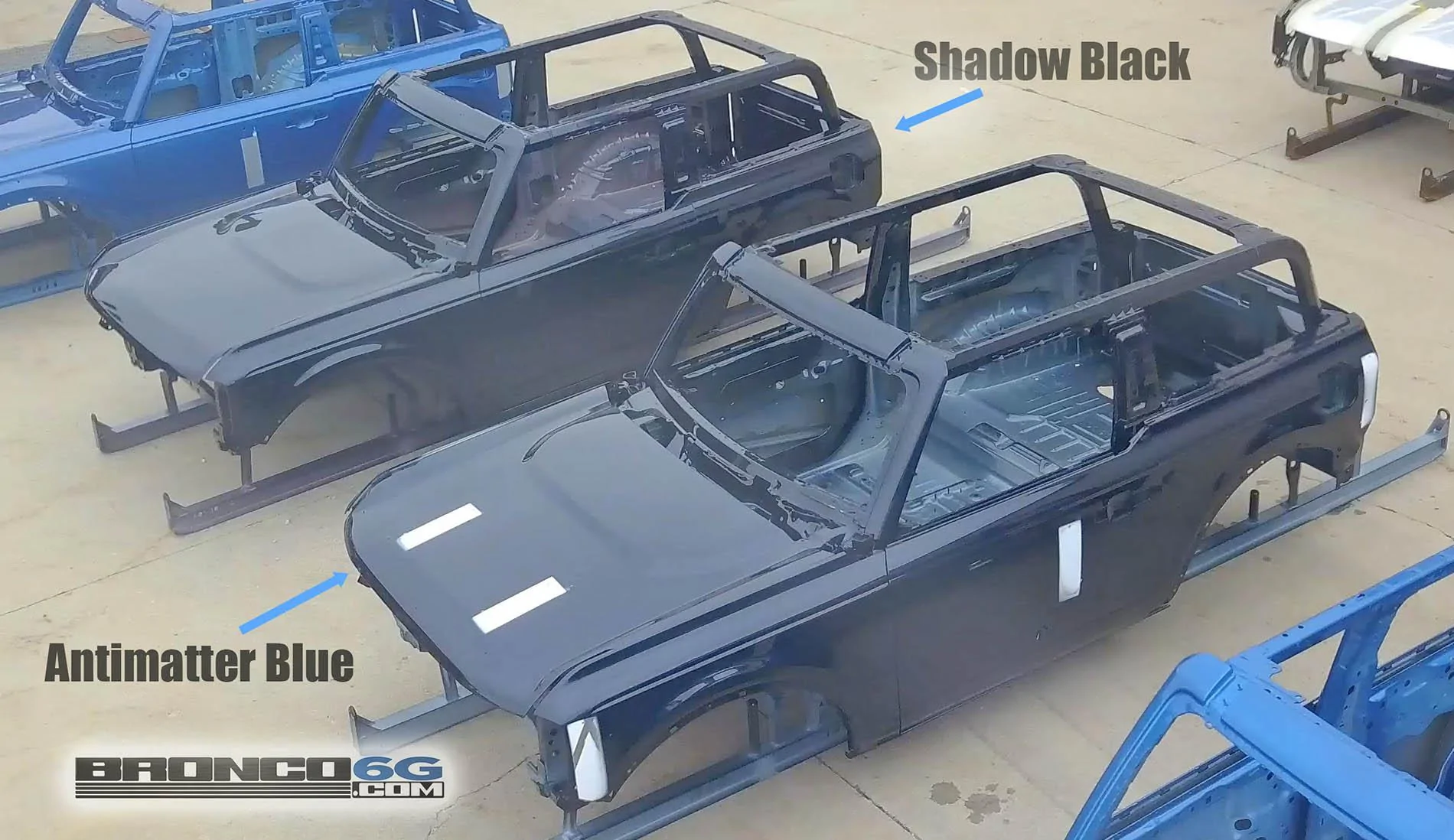 Ford Bronco Matching interior door color 1610543129401