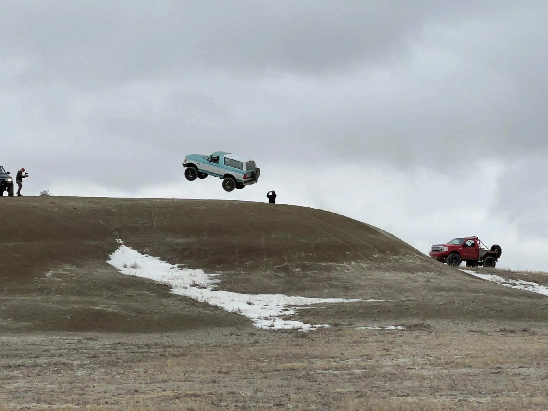 Ford Bronco How high/far would you safely jump? IMG_3493