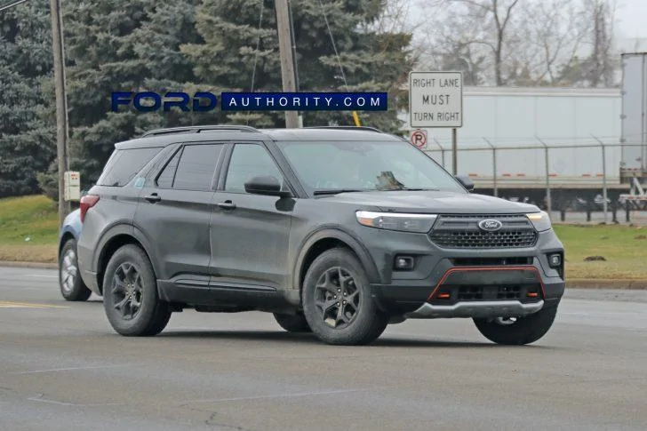 Ford Bronco Ford's Off-Road Lineup 2021-Ford-Explorer-Timberline-January-2021-Spy-Shots-Exterior-004-728x485