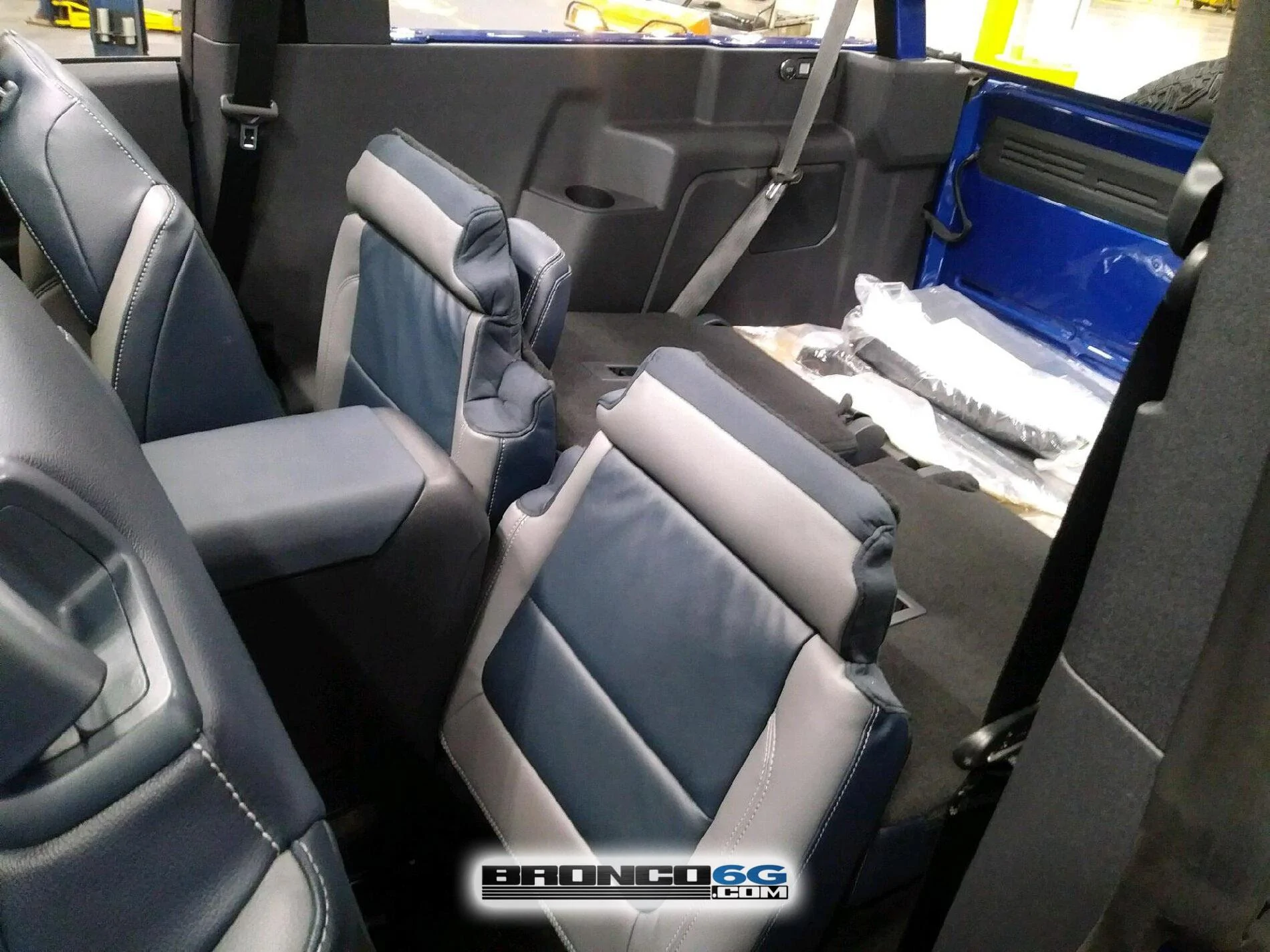 Lightning Blue Bronco First Edition Bronco 2-Door 5.jpg