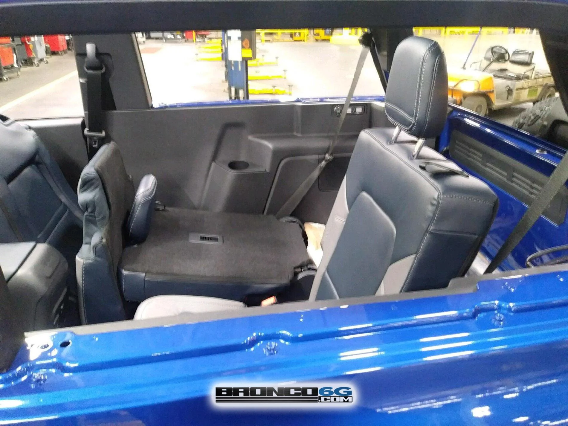 Lightning Blue Bronco First Edition Bronco 2-Door 7.jpg