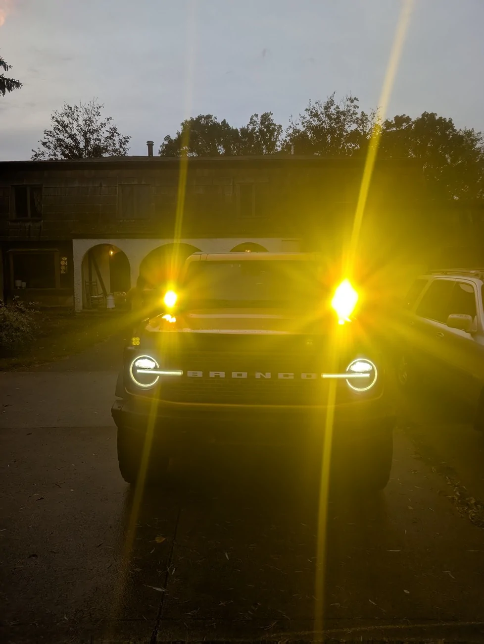 Ford Bronco Night Photography - Show yours! PXL_20250921_232817291.MP