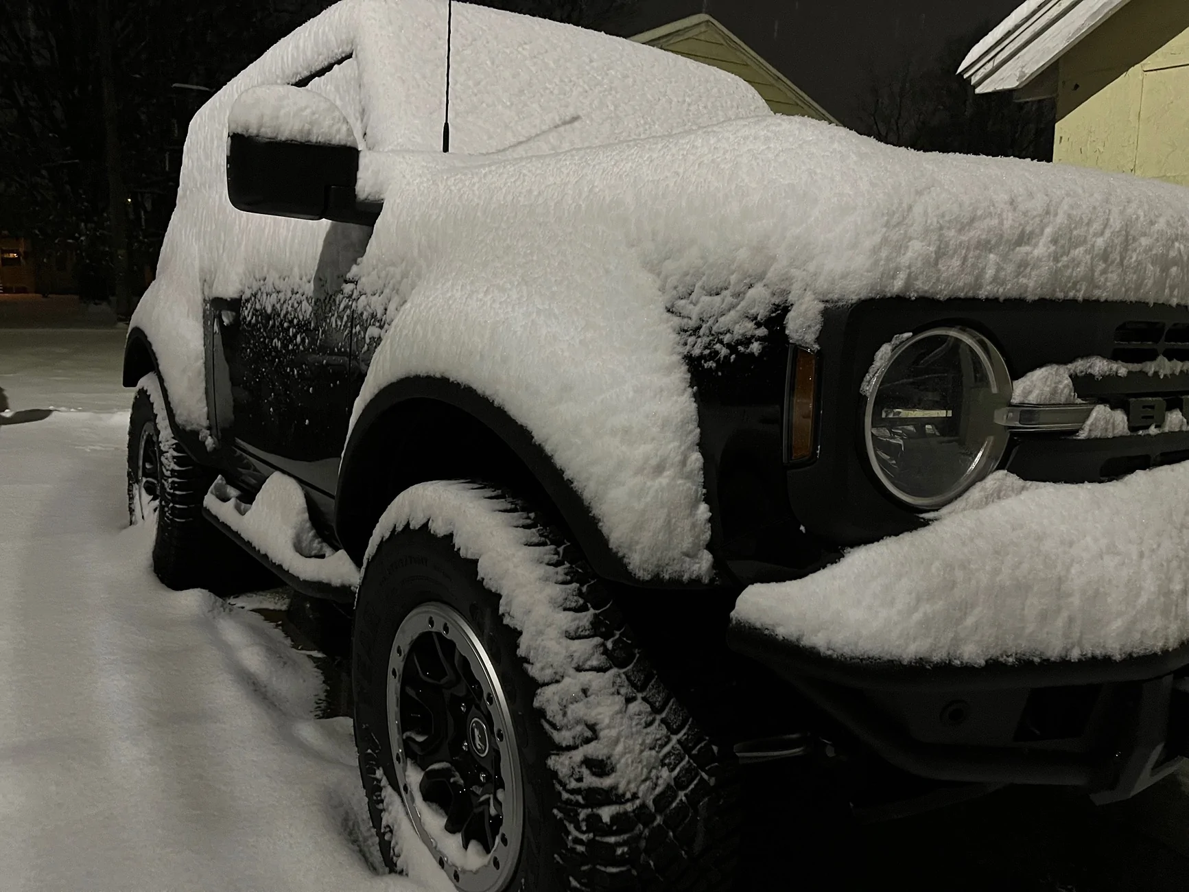 Ford Bronco Night Photography - Show yours! IMG_2071