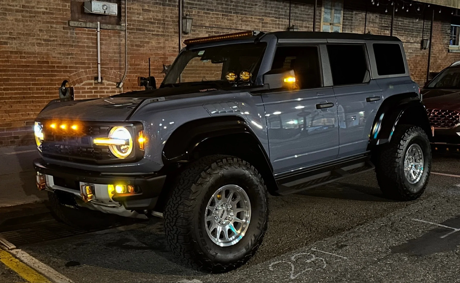 Ford Bronco Night Photography - Show yours! IMG_2379