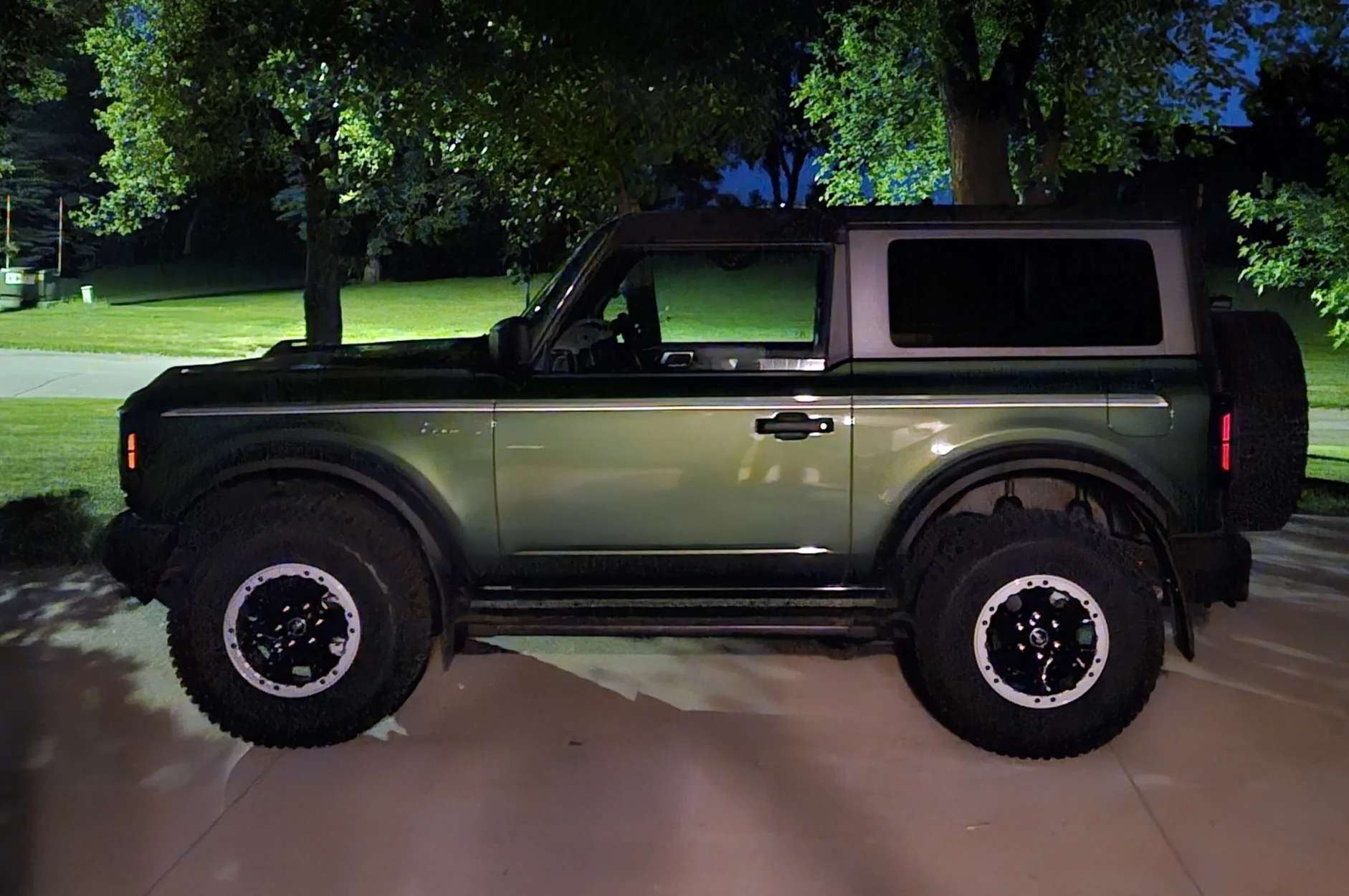 Ford Bronco Night Photography - Show yours! 20250618_223603