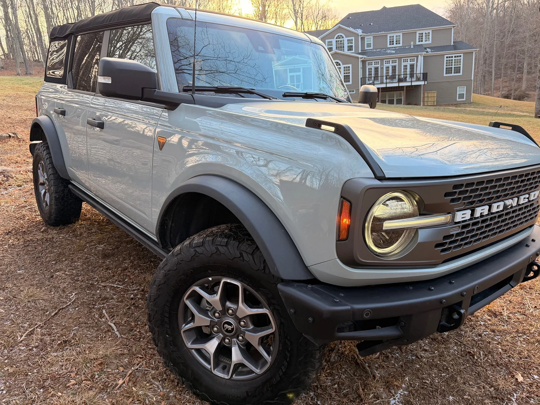 Ford Bronco 4 Door Badlands Coyote Gray Soft top Front Right