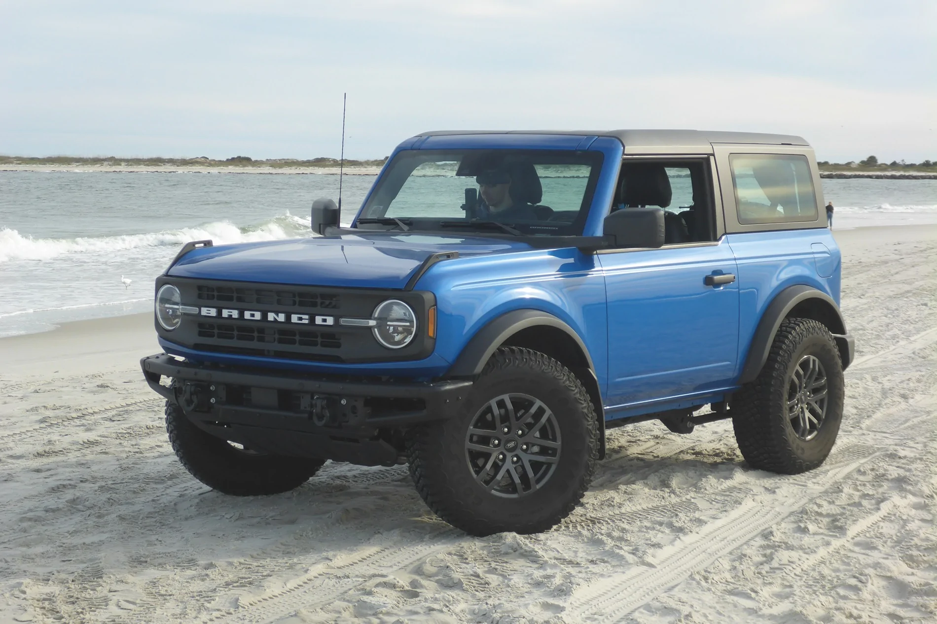 Ford Bronco Spacer question P1210215
