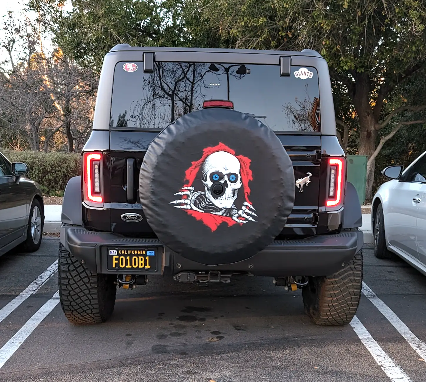 Ford Bronco Spare tire cover 1767582657696-ek