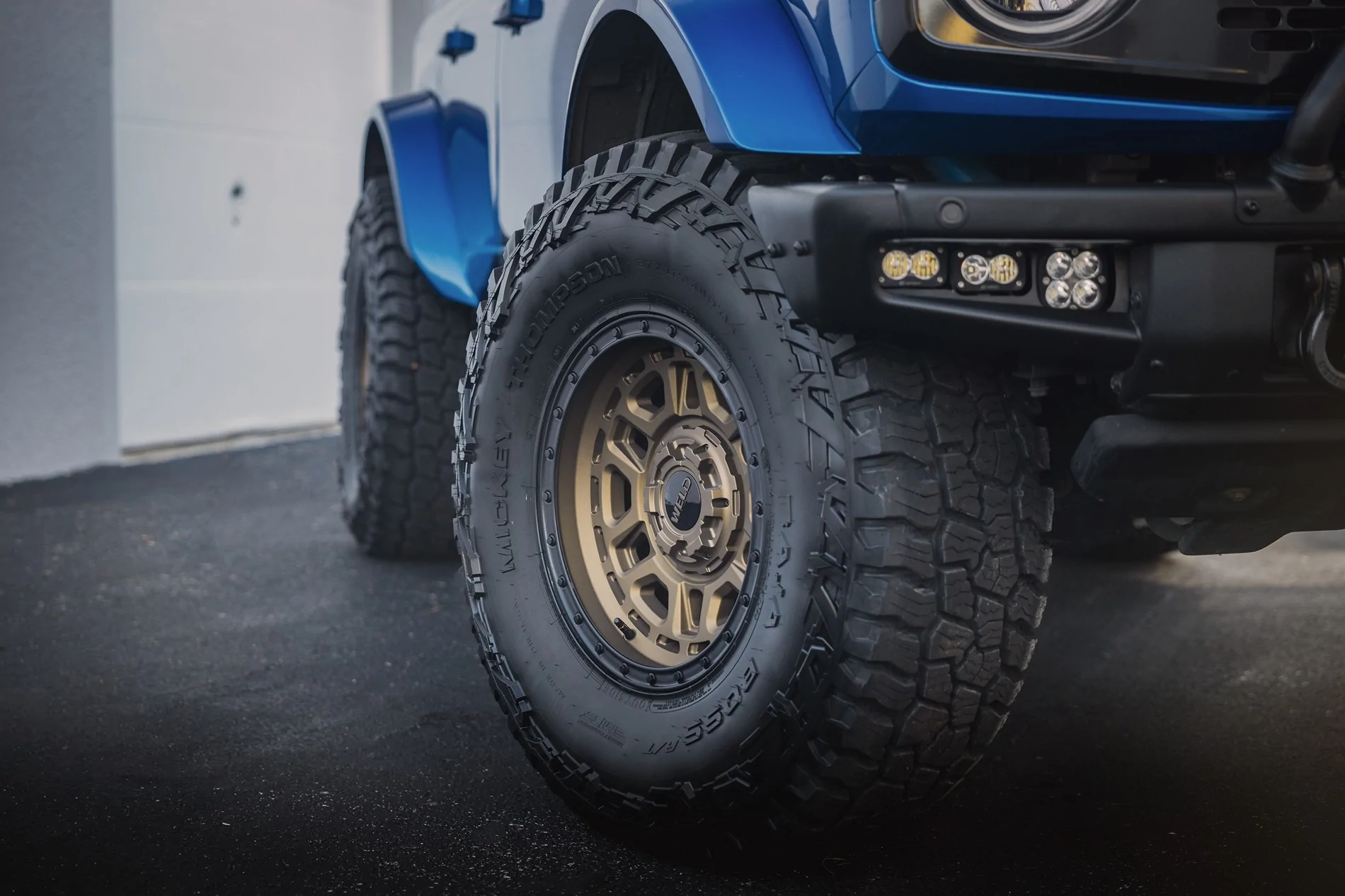 Ford Bronco Show us your installed wheel / tire upgrades here! (Pics) LTHL0271