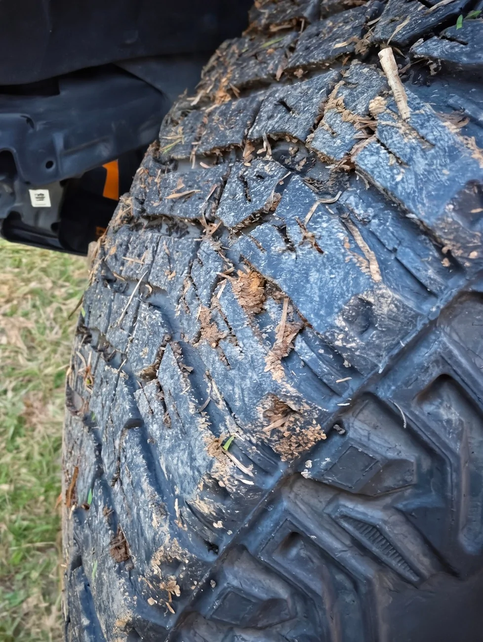 Ford Bronco Official max pressure for OEM Goodyear Squatch tires PXL_20260106_231037743.NIGHT~2