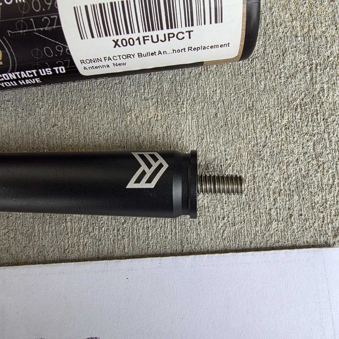 Ford Bronco Ronin 50 cal. bullet antenna tuff lock model 20260103_142238_resized