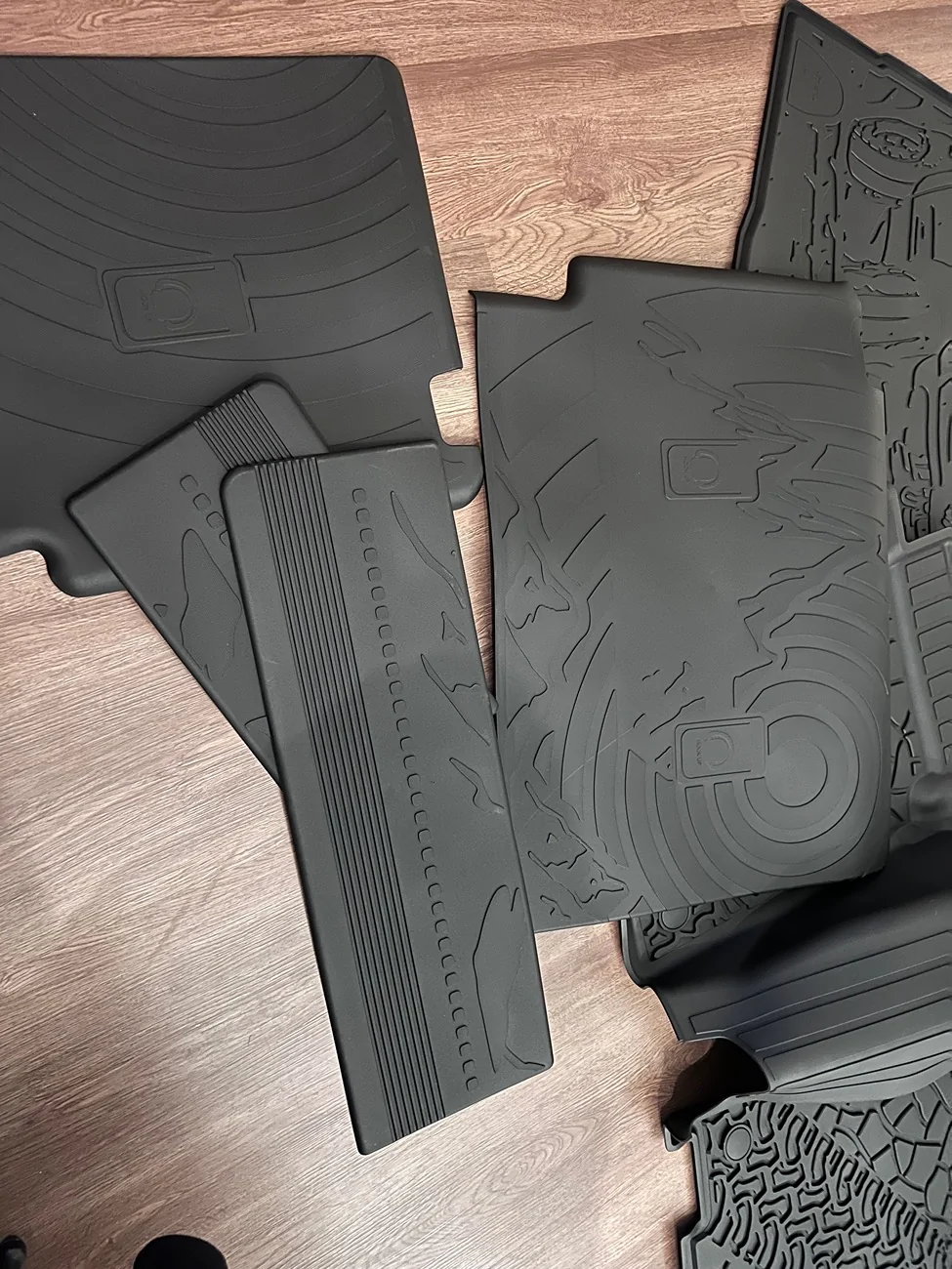Ford Bronco 3Wliners floor mats - So Good! IMG_5035