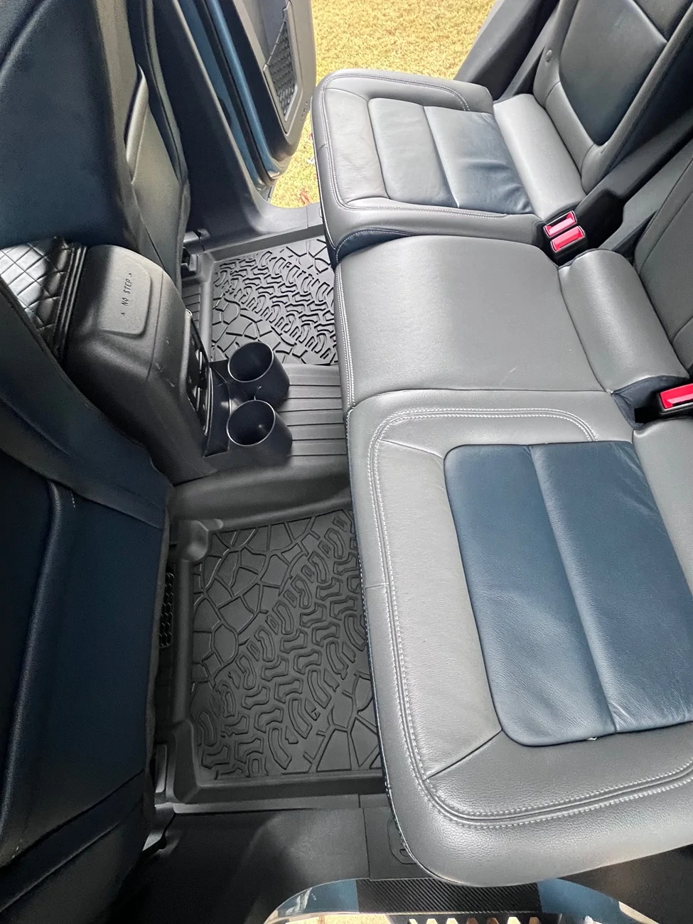 Ford Bronco 3Wliners floor mats - So Good! IMG_5075