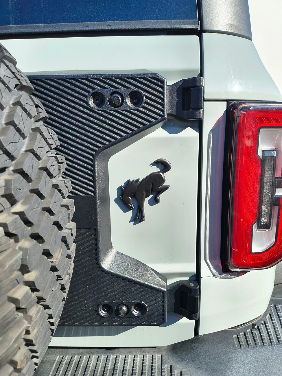 Ford Bronco Tailgate Reinforcement Install IMG_20260107_100715236_HDR
