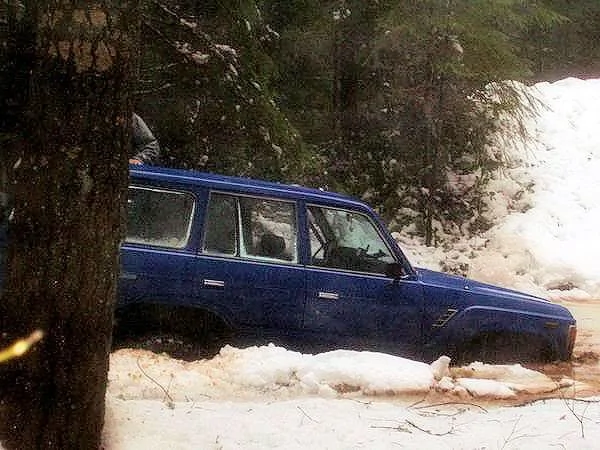 Ford Bronco 3- or 4-line Winching with Double Swing Side Snatch Blocks? IMG_1011