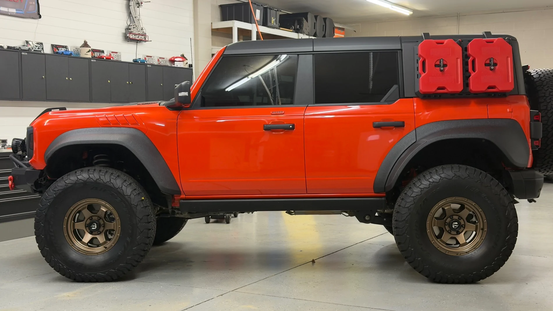 Ford Bronco Trailrax + Rotopax mounting IMG_0134