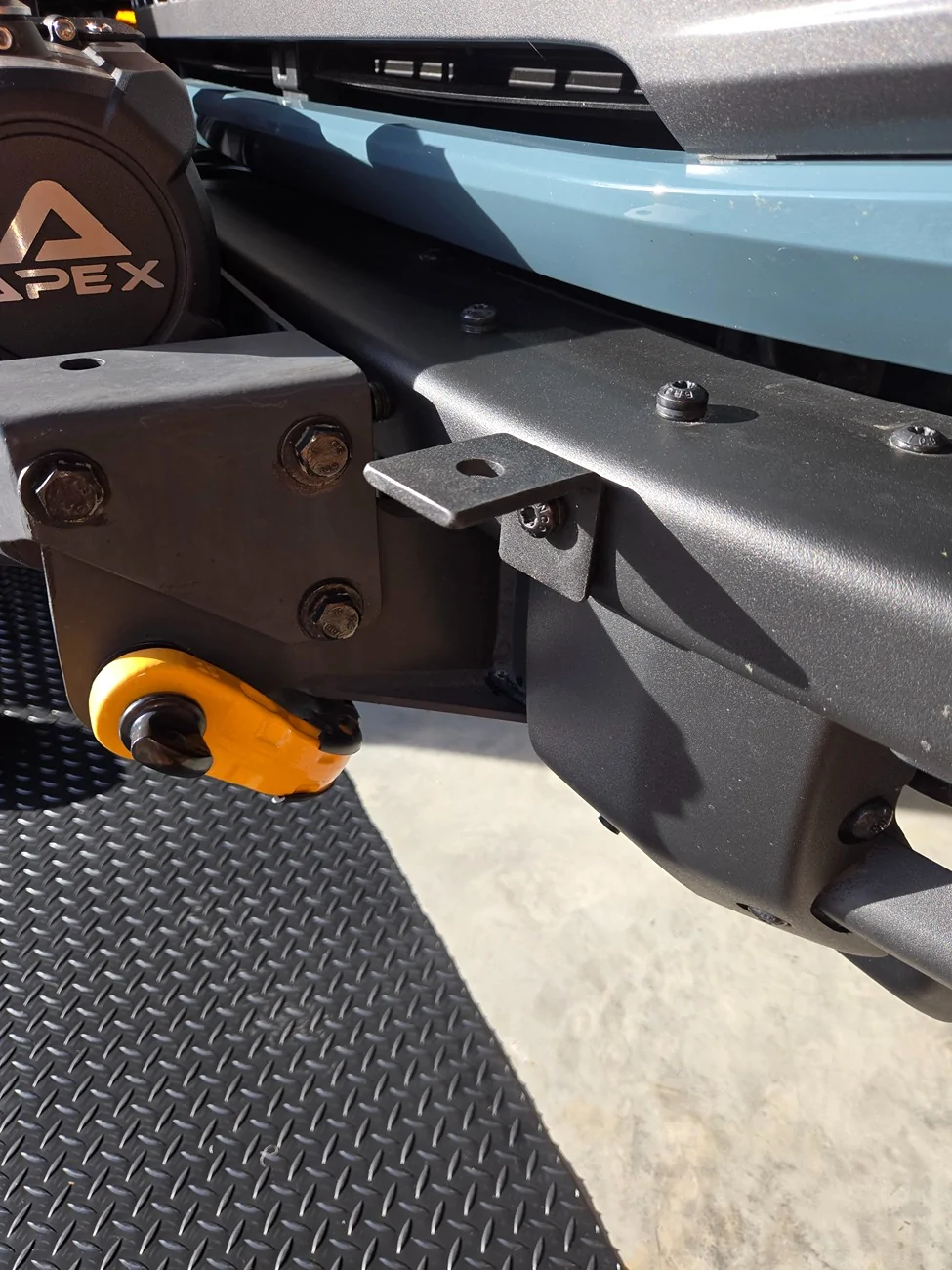 Ford Bronco A, B, or C cup? brackets installed