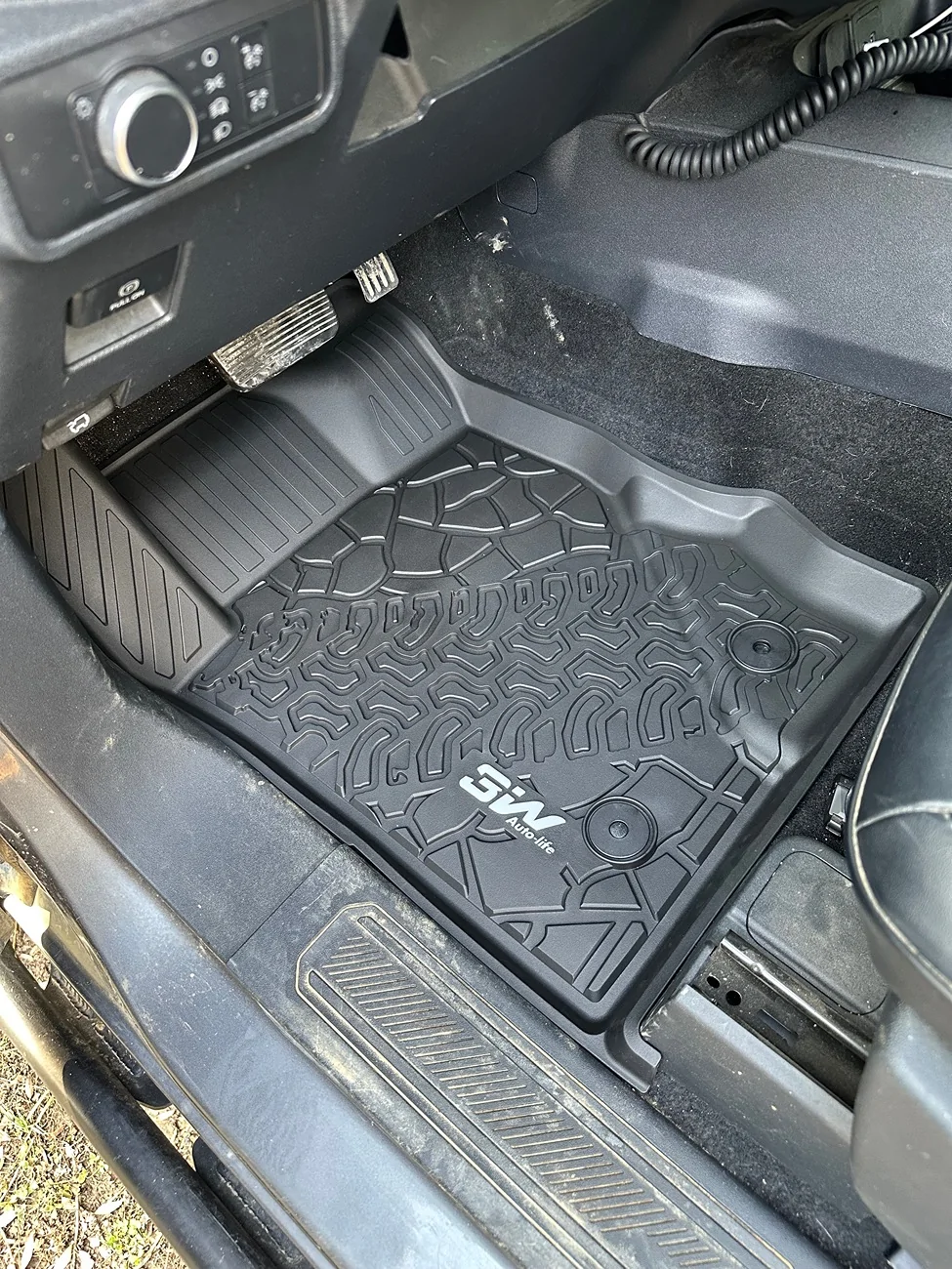 Ford Bronco 3W Liners Floor Mats Review IMG_6131