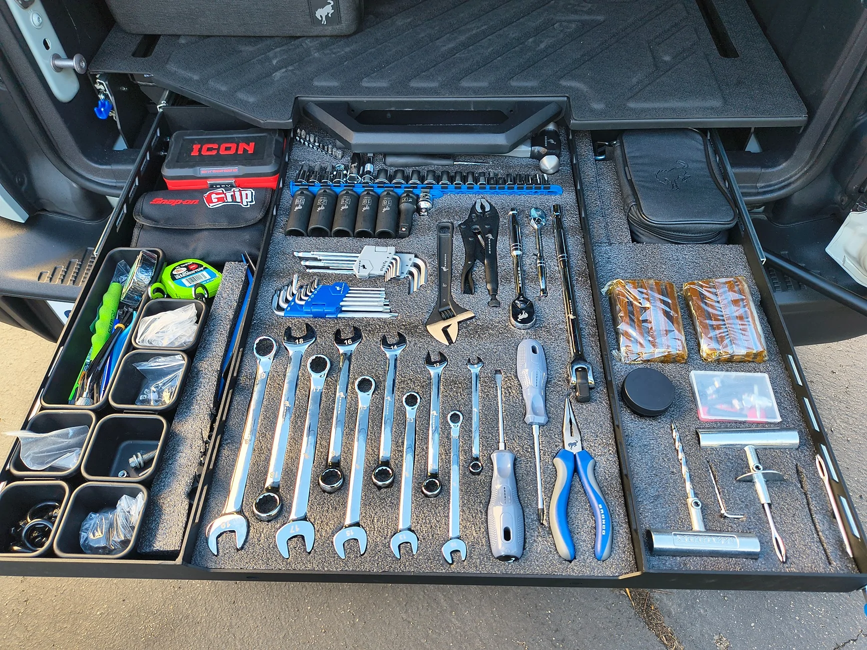 Ford Bronco Bronco Branded Tools Roll-up Kit IMG_20260112_152018703_HDR