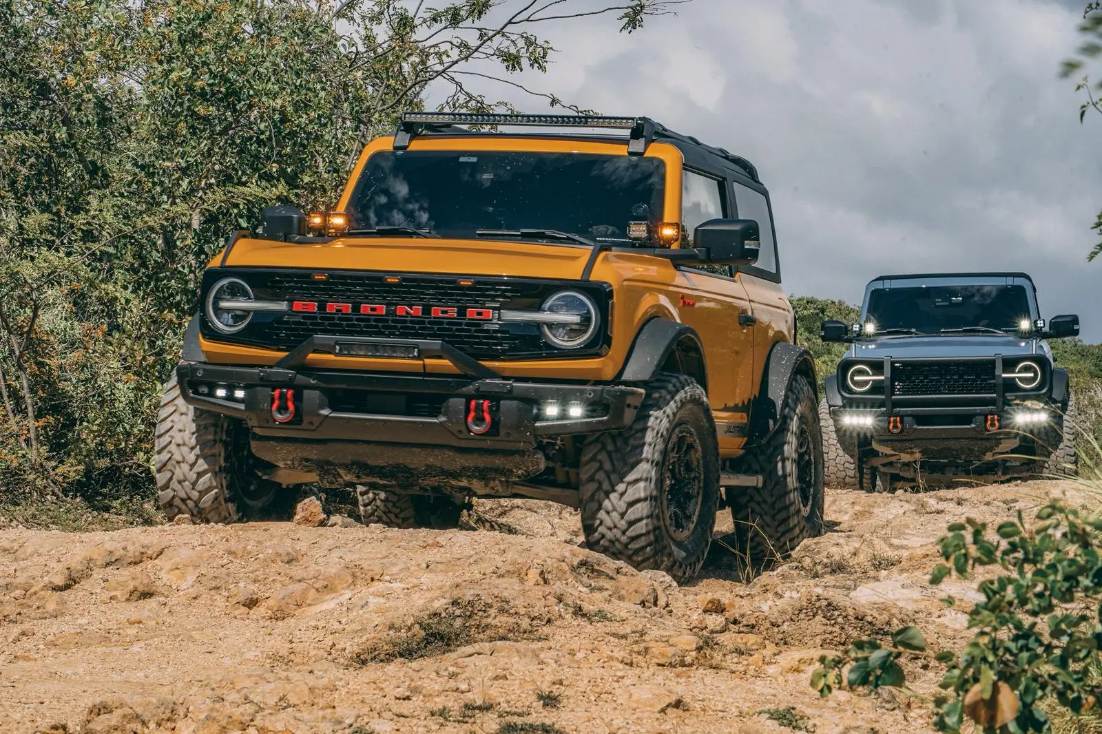 Ford Bronco Scenic trail - Puerto Rico 1768323651721-i0