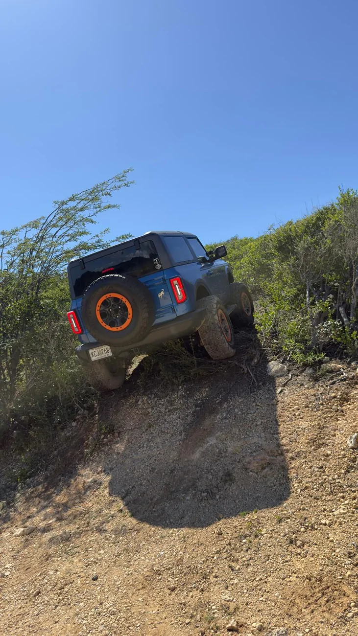 Ford Bronco Scenic trail - Puerto Rico 1768324492432-hg