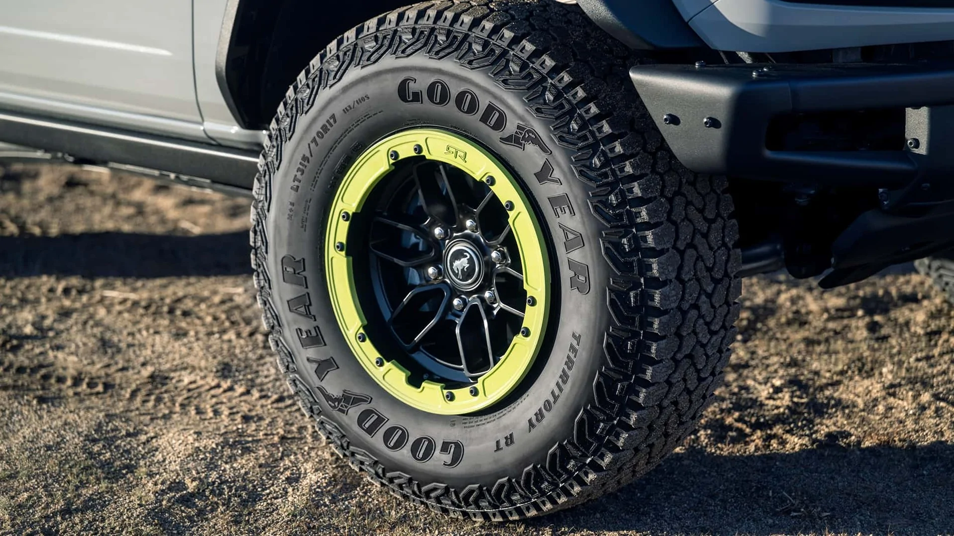 Ford Bronco 2027 Bronco RTR revealed as part of 2027 model lineup 2027-ford-bronco-rtr (20)