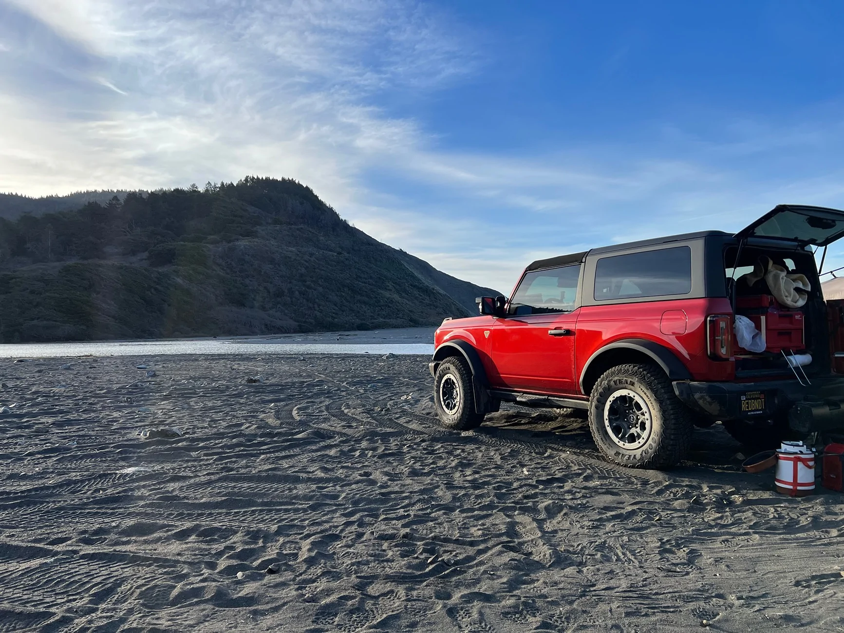 Ford Bronco HOT PEPPER RED Bronco Club IMG_7016