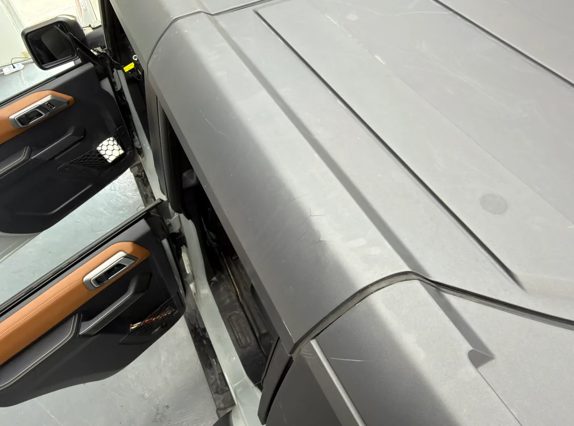 Ford Bronco MIC Top Cracking. Anyone Else? 1768555784502-ic