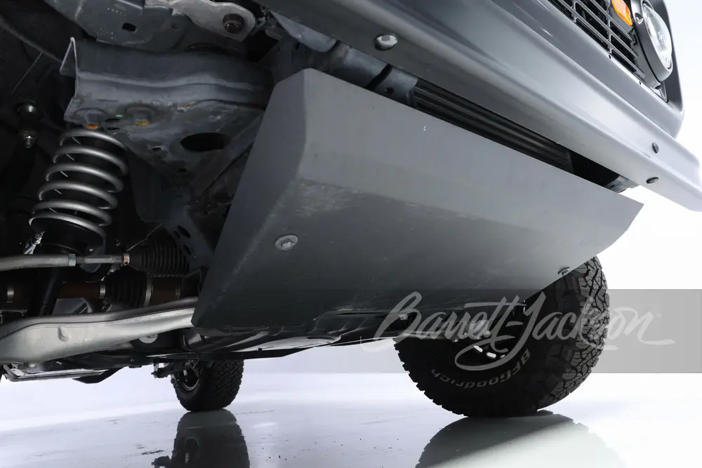 Ford Bronco Kevin Hart's custom "vintage" 2024 Bronco to be auctioned at Barrett-Jackson Misc_4bd72e83-7efe-4f33-b3f0-c78cf08cda12_W