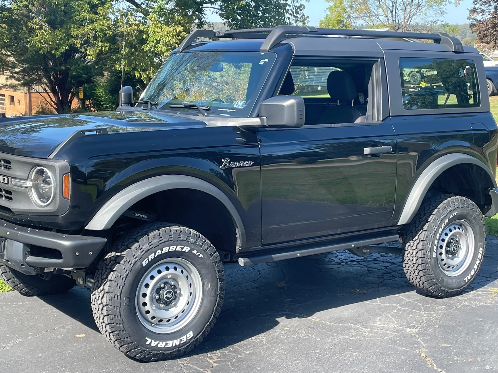 Ford Bronco The 2023 Shadow Black Base Experience 1768589638373-43