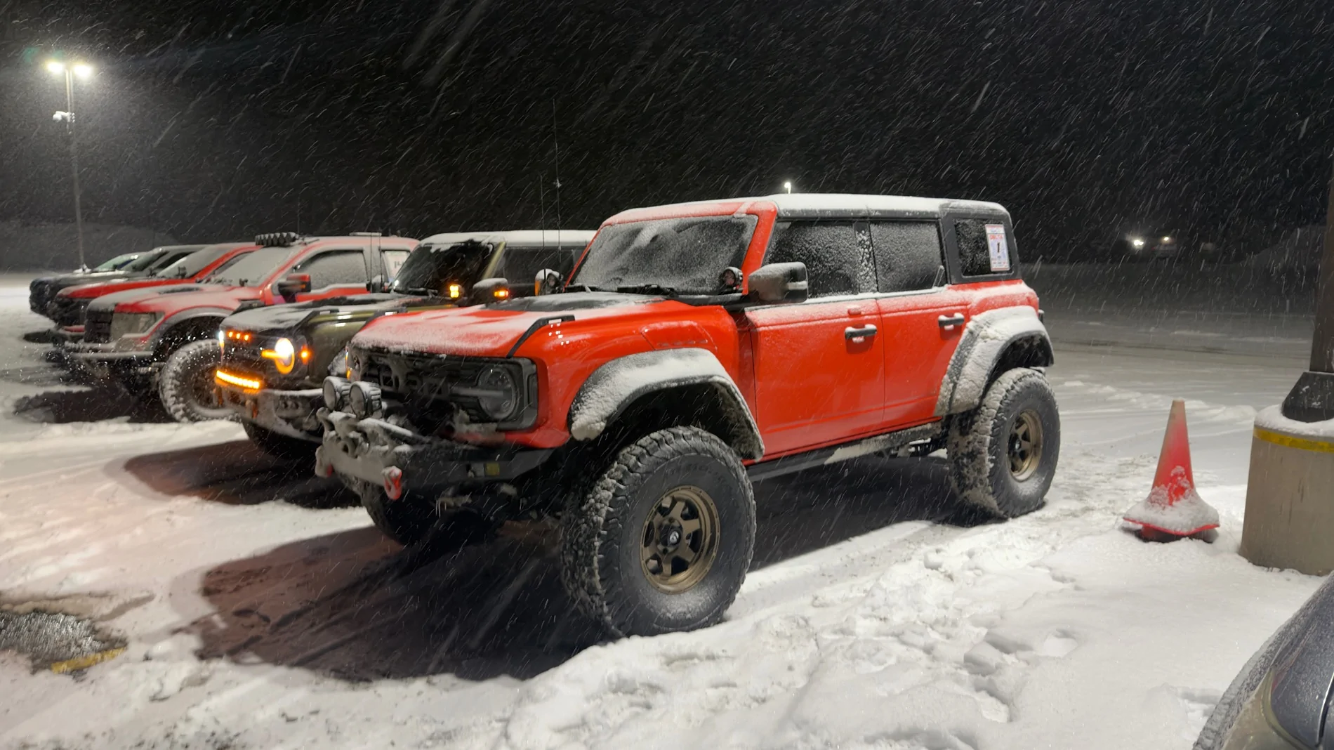 Ford Bronco BFG-- KO3 or KM3 IMG_0689
