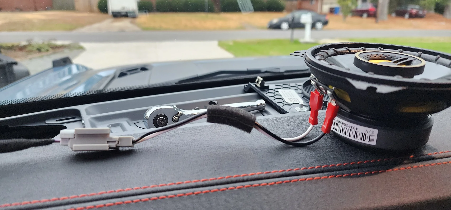 Ford Bronco B&O Stereo System Upgrade on 2025 Bronco Raptor 1000028294