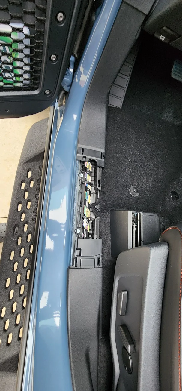 Ford Bronco B&O Stereo System Upgrade on 2025 Bronco Raptor 1000028306