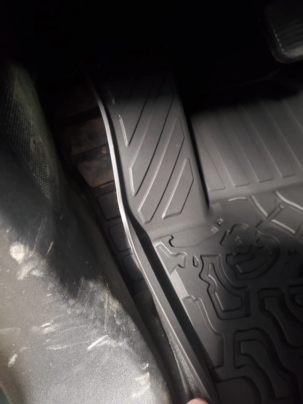 Ford Bronco Of floor mats and cleaning up after: 3W liner floor mats review 20260117_135850