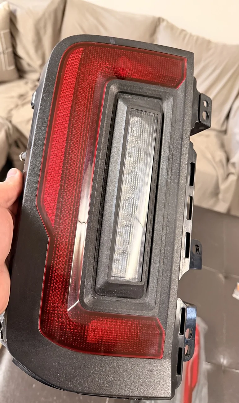 Ford Bronco f/s: Oracle flush mount tail lights w/ dual function reverse turn signals IMG_1829